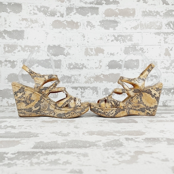 B.O.C.  Snakeskin Print Wedge Heel Buckle Ankle Strap Summer Sandals V446 - Picture 7 of 13